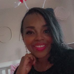 Meet your Posher, Brittney